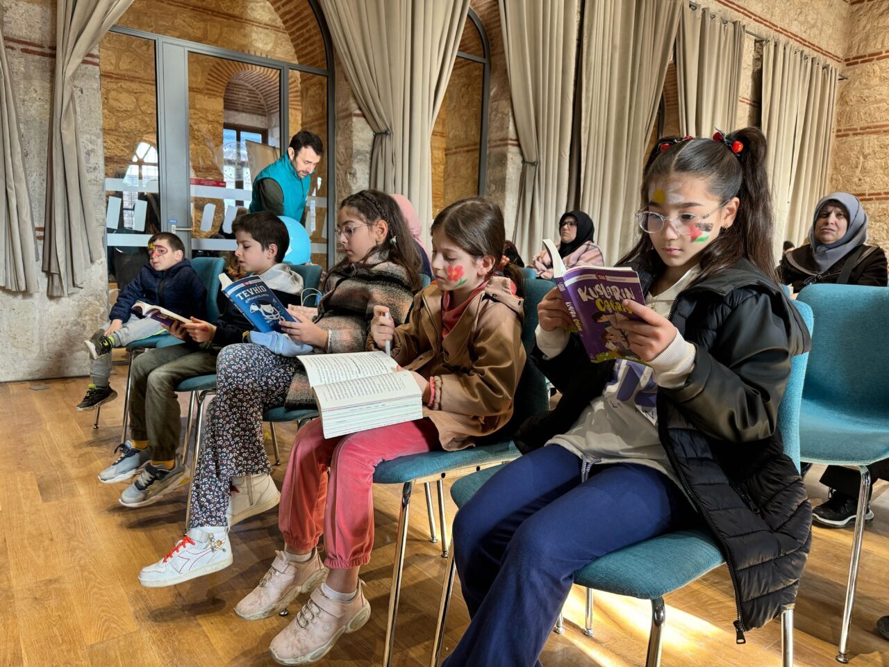 - Kayıtların 6 Mart'a kadar devam edeceği ve toplam 46