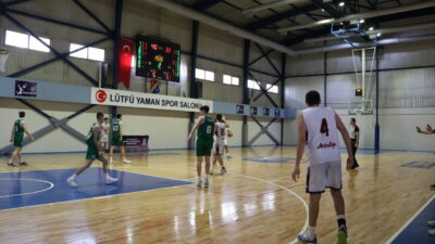 SAKARYA (AA) – Sakarya, Türkiye Basketbol Federasyonu tarafından düzenlenen Türkiye