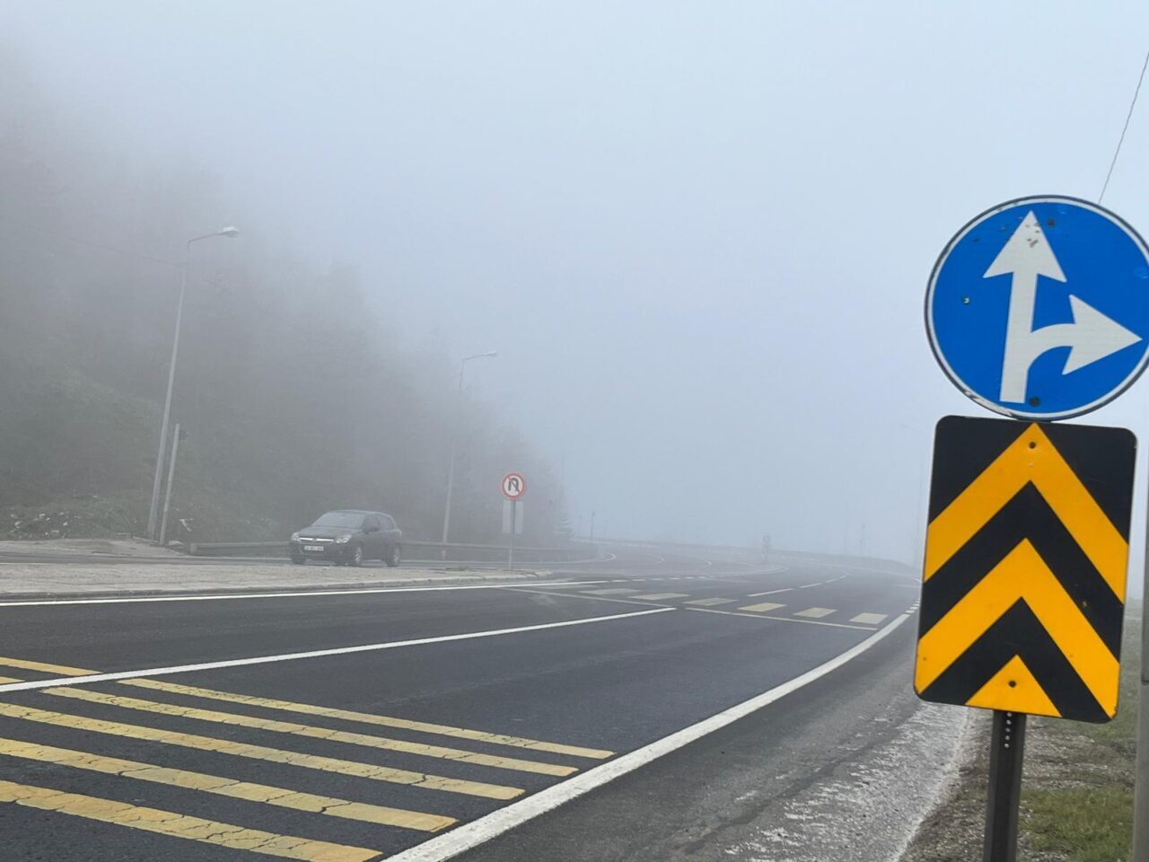 DÜZCE/BOLU (AA) – D-100 kara yolunun Bolu Dağı kesiminde sis