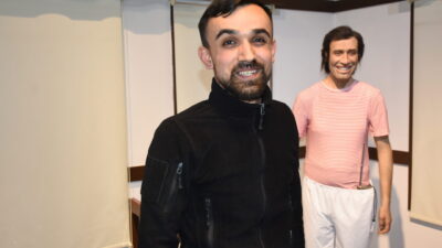 MALATYA (AA) – Gül Sunal, Malatya Büyükşehir Belediyesi Kültürevi'nde eşi