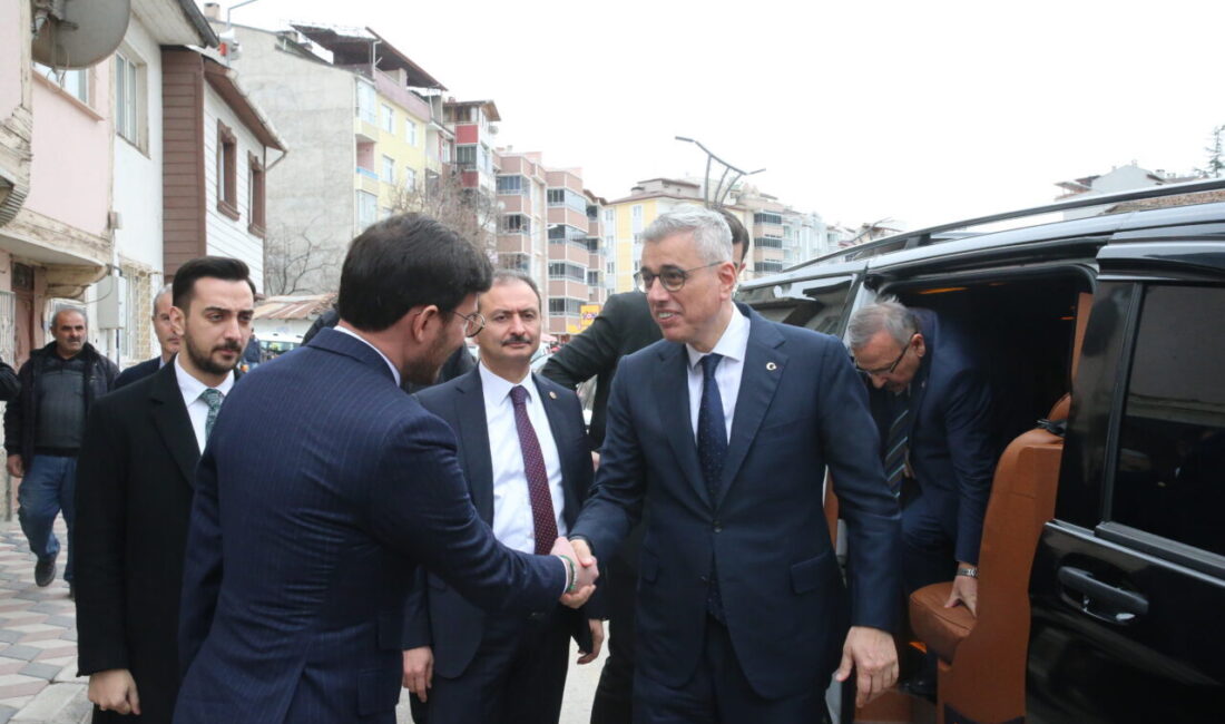 TOKAT (AA) – Sağlık Bakanı Kemal Memişoğlu, Tokat'ta ziyaret ve