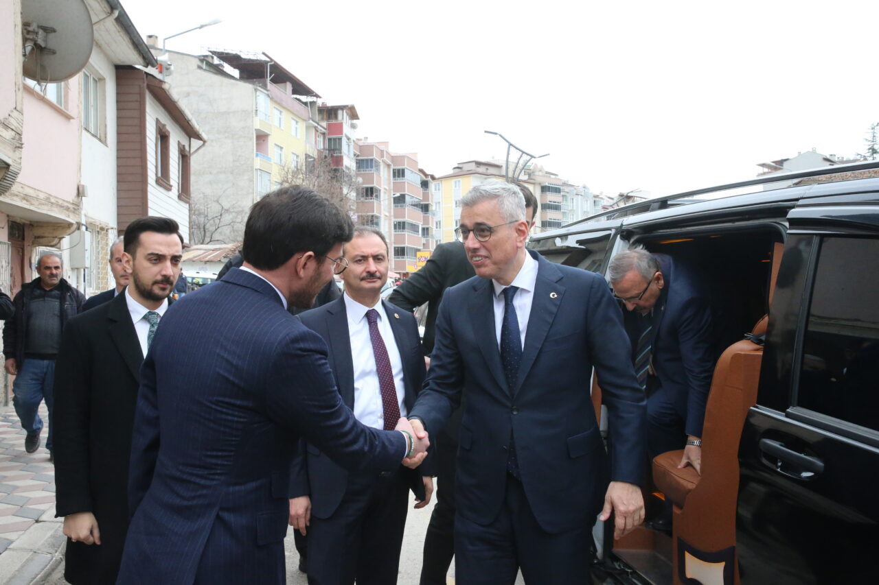 TOKAT (AA) – Sağlık Bakanı Kemal Memişoğlu, Tokat'ta ziyaret ve