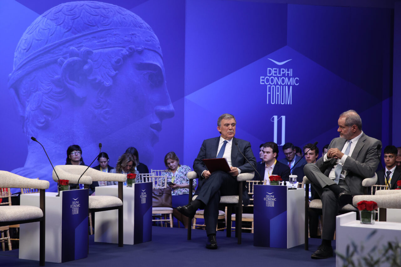 ATİNA (AA) – 11. Cumhurbaşkanı Abdullah Gül, Yunanistan'ın Delfi kasabasında