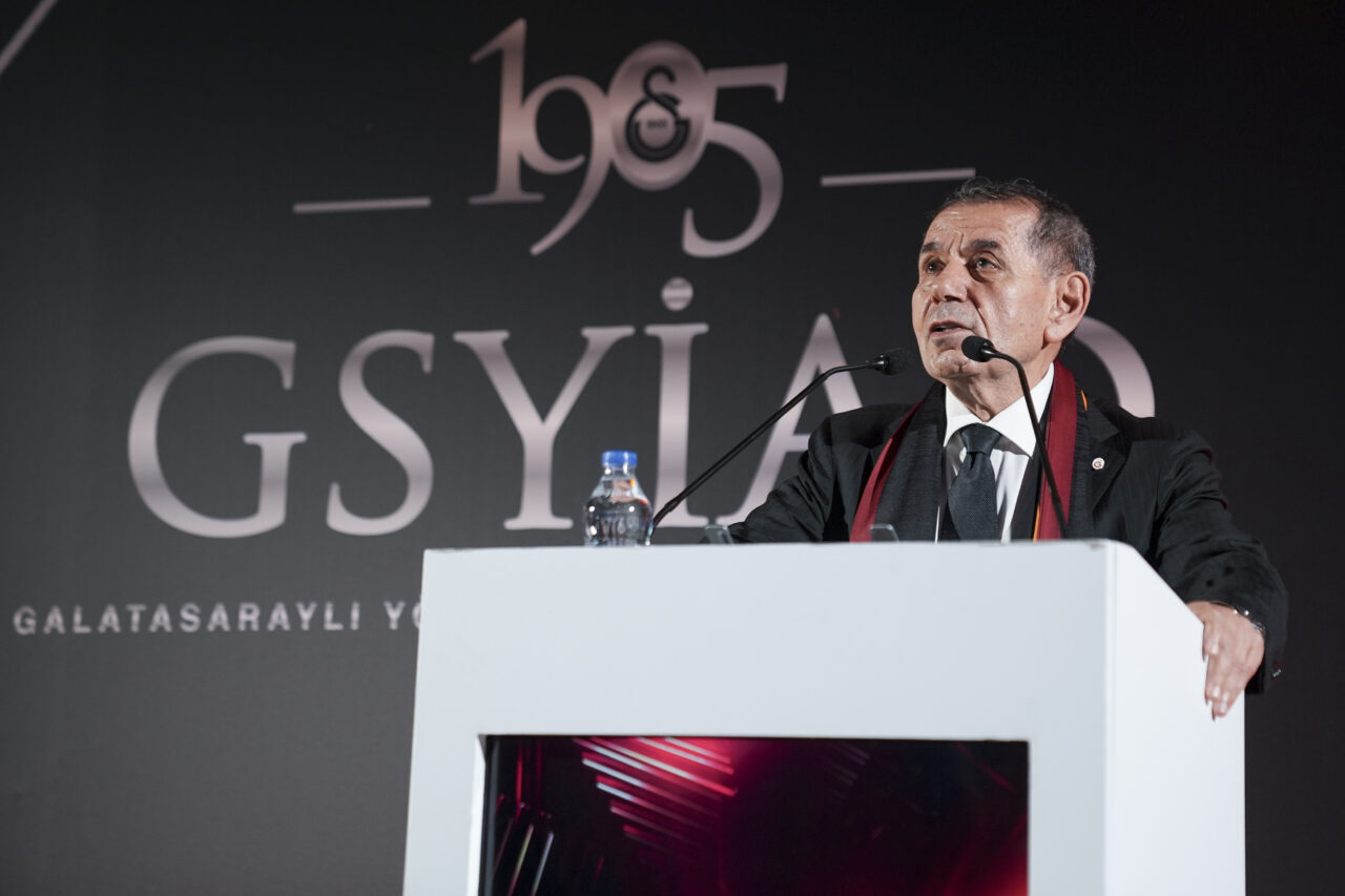 - Galatasaray Kulübü Başkanı Dursun Özbek:
- "Özellikle bu dönemde Galatasaray'ın