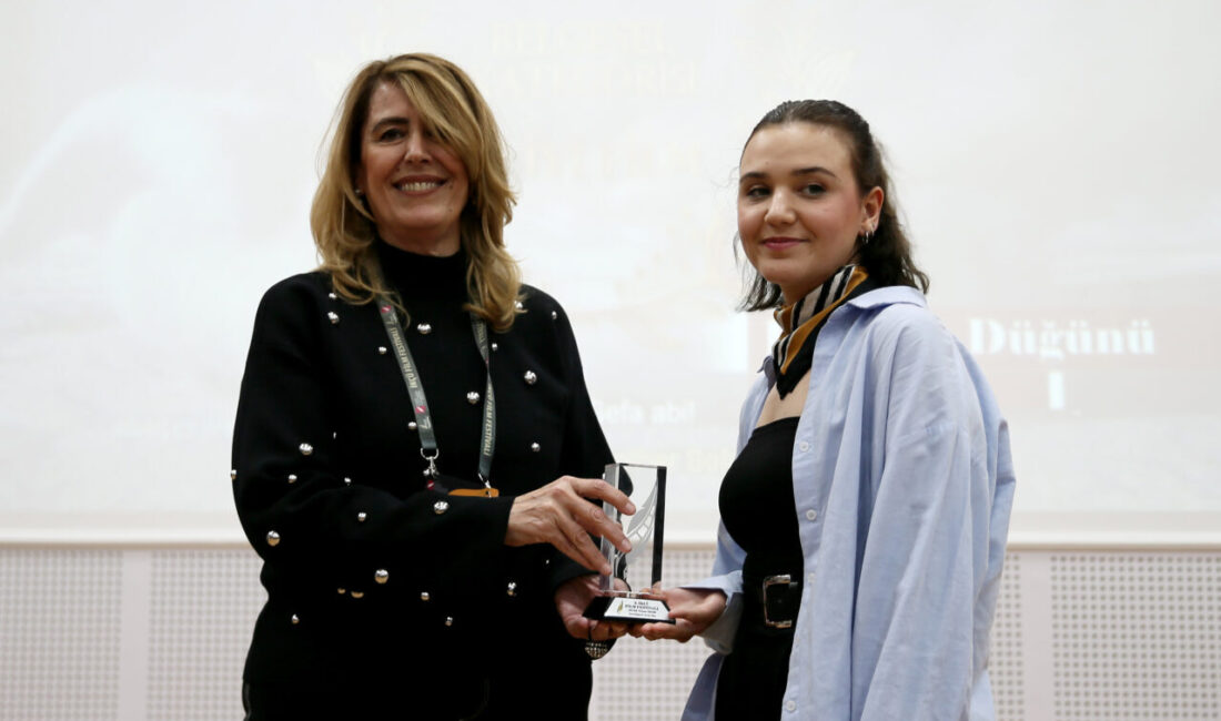 İZMİR (AA) – İzmir Katip Çelebi Üniversitesi (İKÇÜ) tarafından bu