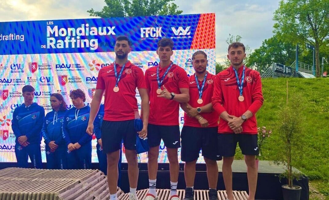ANKARA (AA) – 23 Yaş Altı Rafting Milli Takımı, Fransa'da