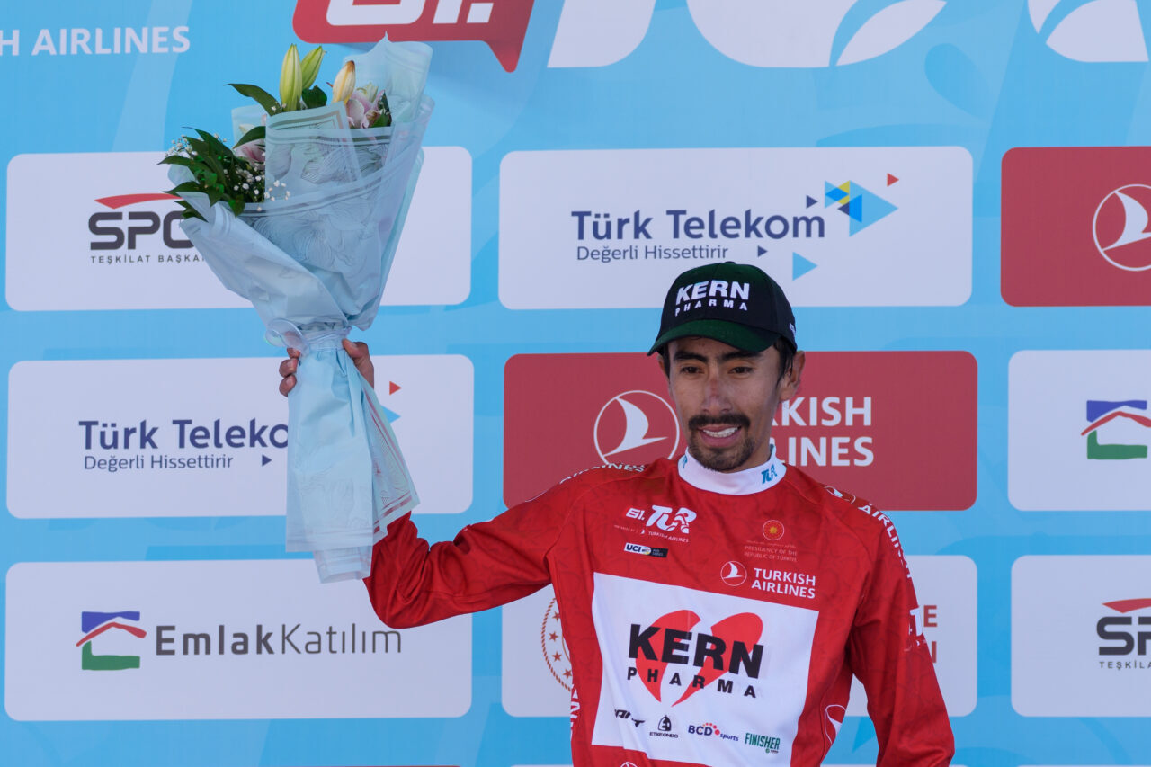 - Turun dördüncü etabında Cofidis takımından Polonyalı Stanislaw Aniolkowski birinci