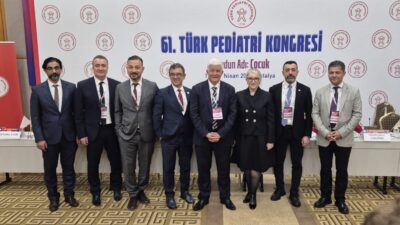 ANTALYA (AA) – Antalya'nın Kemer ilçesinde "Umudun adı: Çocuk" temasıyla