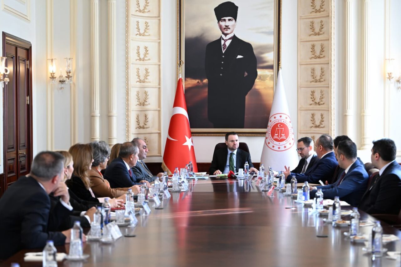 - "Noterlerimizin yargının hızlandırılması konusundaki somut önerileriniz bizim için çok