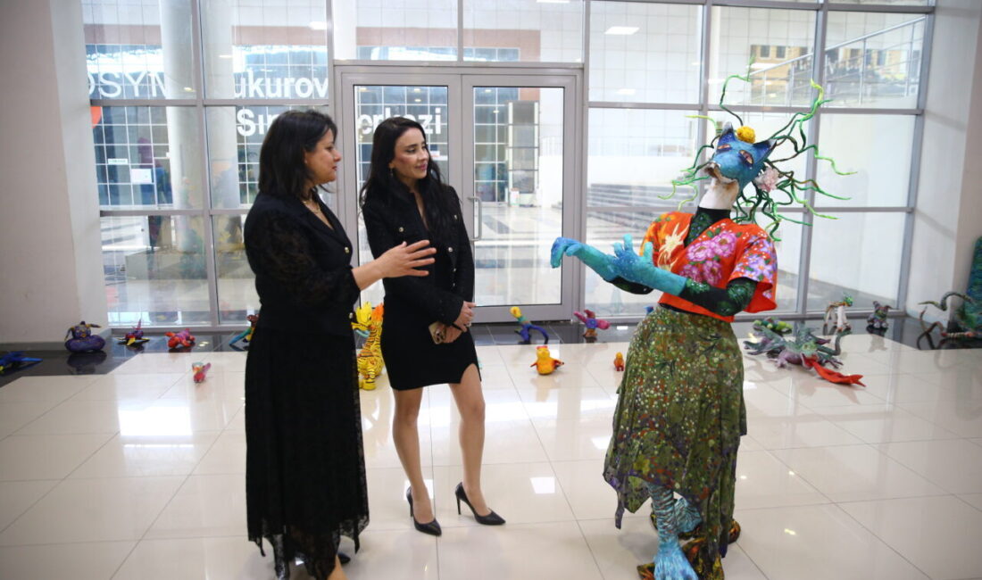 - Kongrede öğrencilerin geri dönüşüm malzemelerle yaptıkları 110 eser sergilendi