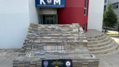 ADANA (AA) – Adana'da 127 bin 500 paket gümrük kaçağı