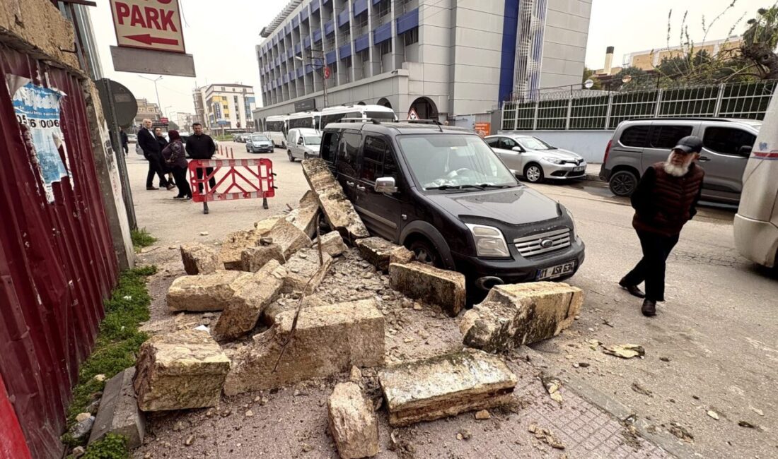 ADANA (AA) – Adana'nın merkez Seyhan ilçesinde, bir iş yerinin