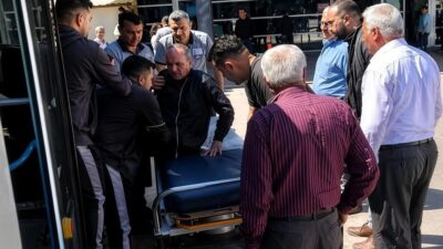 ADIYAMAN (AA) – Adıyaman Belediyesine ait halk otobüsünün şoförü, fenalaşan