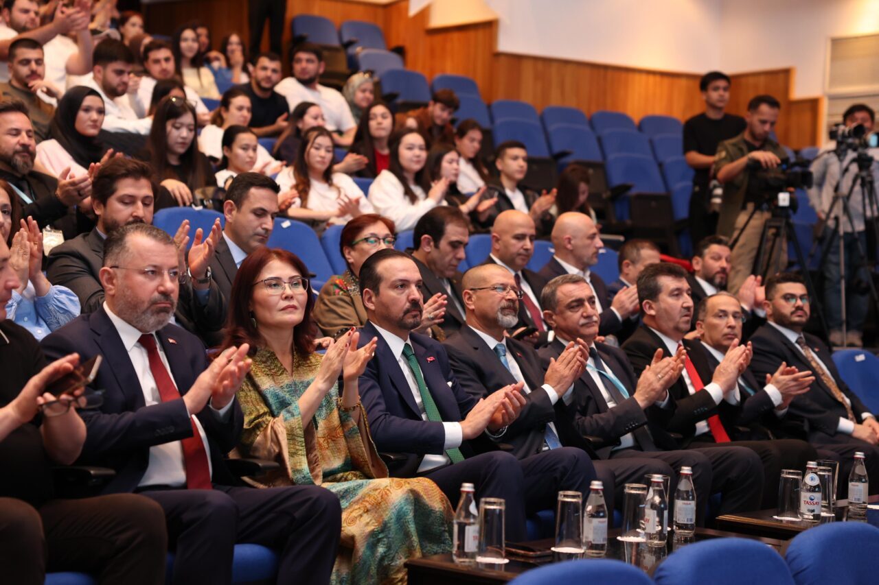 TÜRKİSTAN (AA) – "Hoca Ahmet Yesevi Yolunda Ahilik" sempozyumunun sonuç