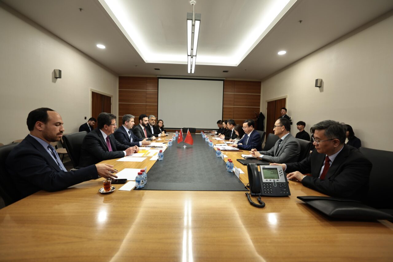 ANKARA (AA) – AK Parti Genel Başkan Yardımcısı ve Dış