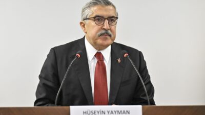 - "Türkiye'nin hikayesi, sessiz bir devrimin hikayesidir. Türkiye, bir mucizeyi