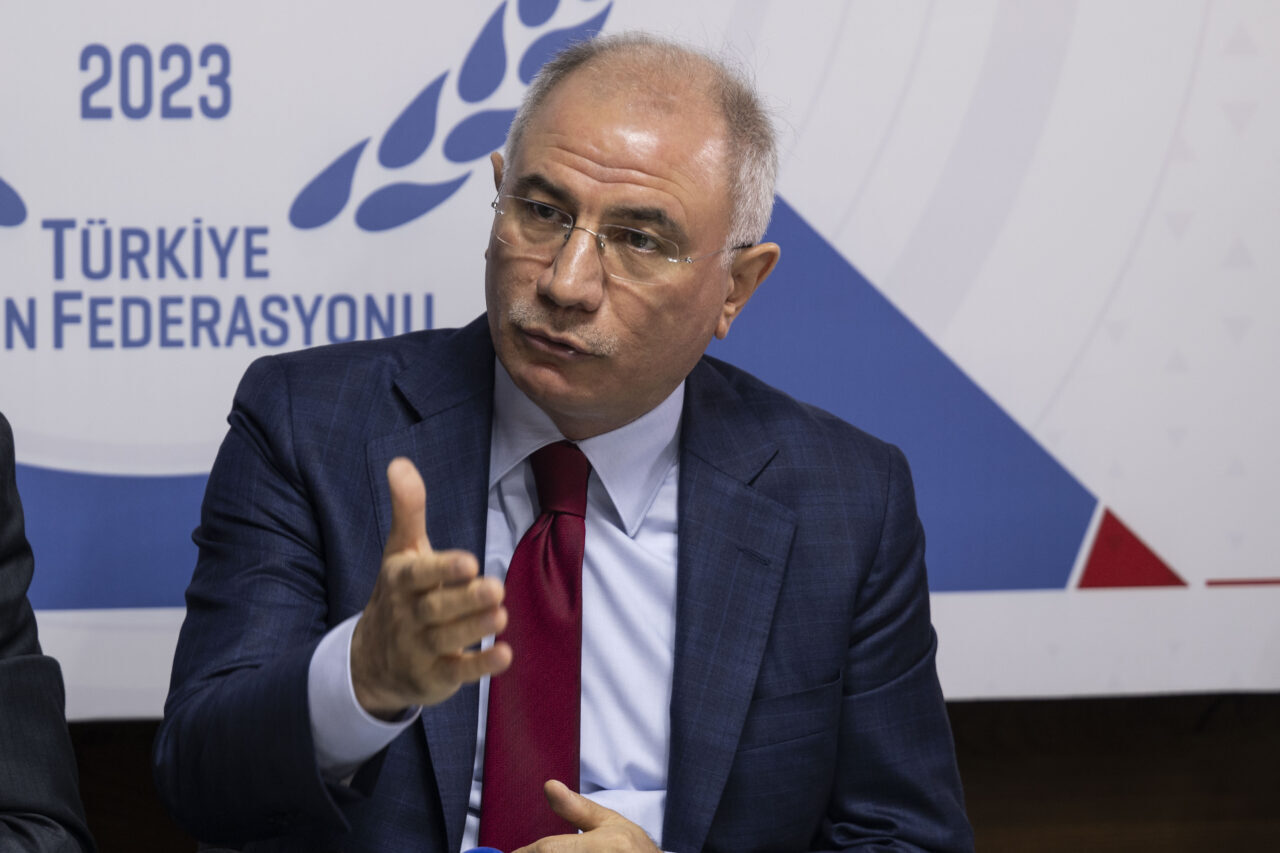 - (Yeni Anayasa çalışmaları) Birinci aşama, neredeyse nihayetlendi"
- "(Anayasa) Bazılarında