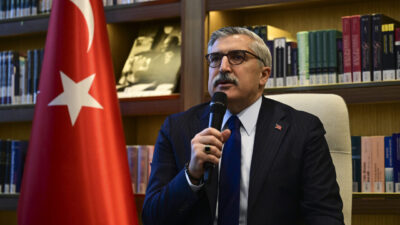 - "Eskiden halkın seçtikleri hükümet olurdu, iktidar olamazdı. AK Parti'yle