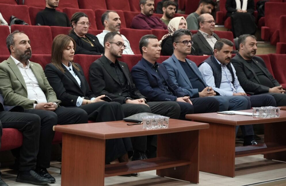 - "Bütün siyasi görüşlerden, bütün yaşam tarzlarından, bütün dünya görüşlerinden