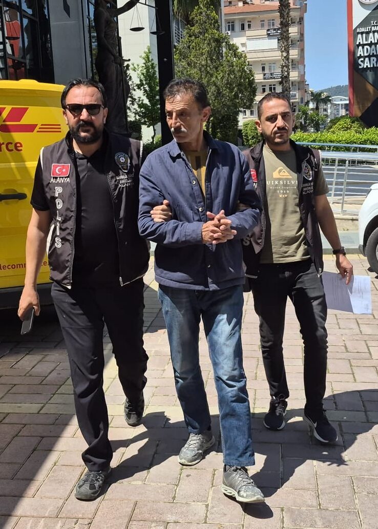 ANTALYA (AA) – Antalya'nın Alanya ilçesinde, Kahramanmaraş ve Şanlıurfa'daki okul