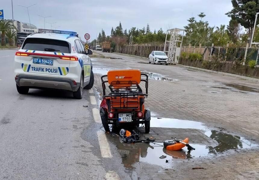 ANTALYA (AA) – Antalya'nın Alanya ilçesinde vinçle çarpışan elektrikli motosikletin