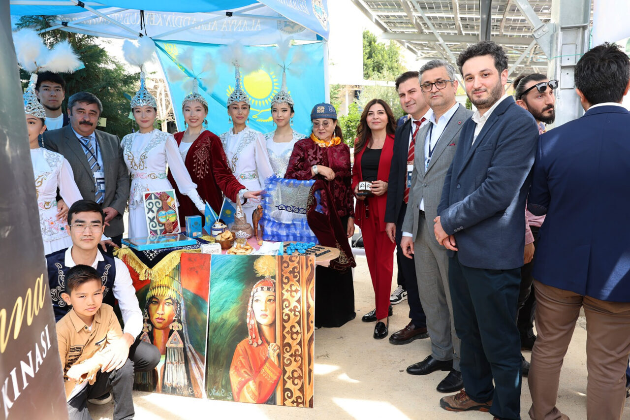 ANTALYA (AA) – Antalya'nın Alanya ilçesinde Alaaddin Keykubat Üniversitesinin (ALKÜ)