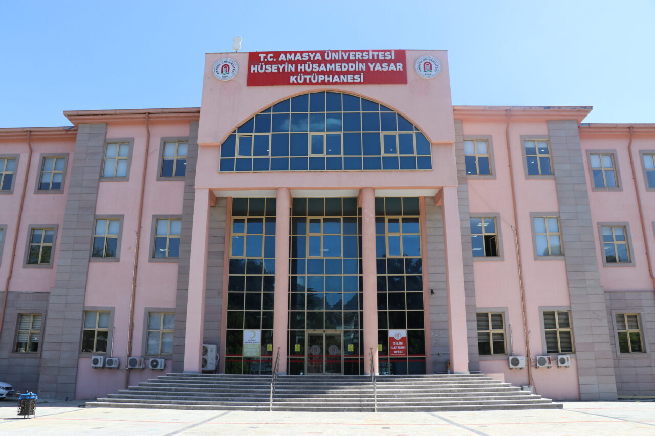 AMASYA (AA) – Amasya Üniversitesi bünyesindeki kütüphanede e-Kitap sayısı 4