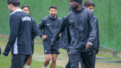 DİYARBAKIR (AA) – Amed Sportif Faaliyetler, Trendyol 1. Lig'in 33.