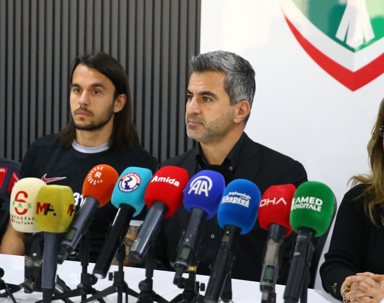 - "Amed Sportif Faaliyetler taraftarlarından, takıma gönül veren herkesten bu