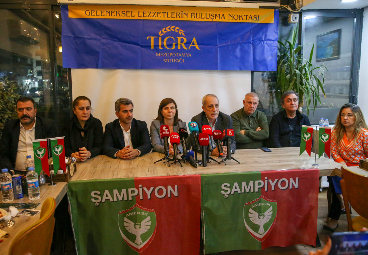 - Amed Sportif Faaliyetler Kulüp Başkanı Nahit Eren:
"Bu sürecin sonunda