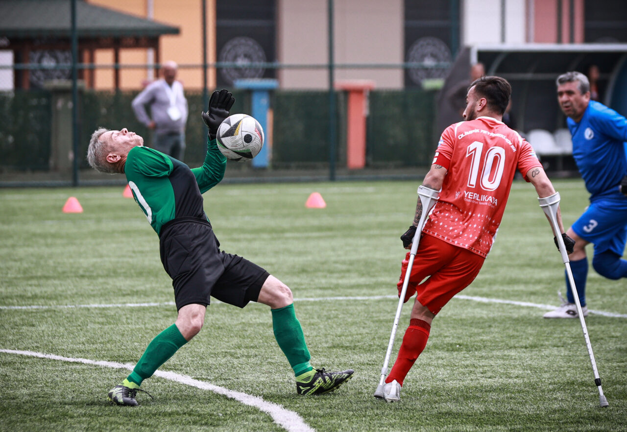 MERSİN (AA) – Türkiye Ampute Futbol 1. Ligi 13. hafta