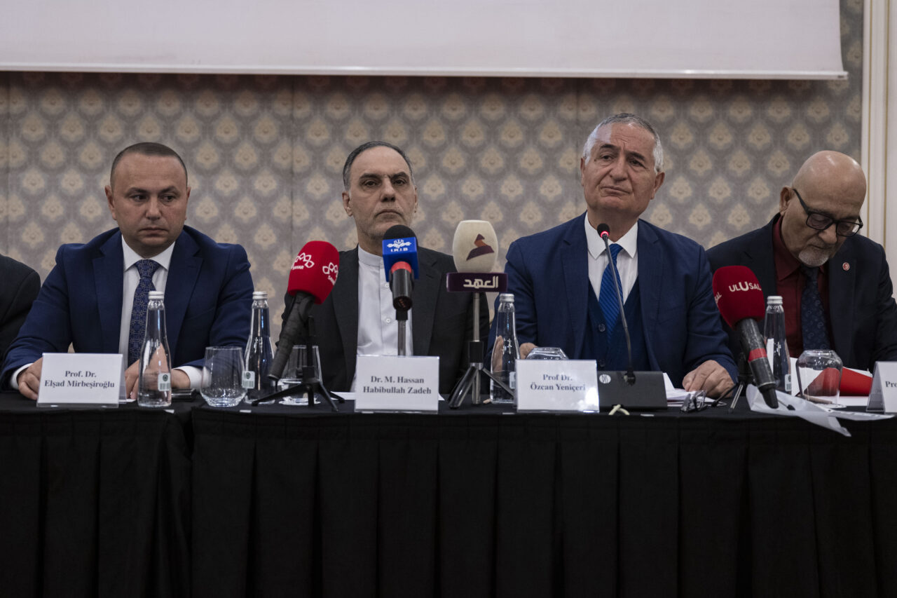 - İran'ın Ankara Büyükelçisi Muhammed Hasan Habibullahzade:
- "(ABD ve İsrail'in