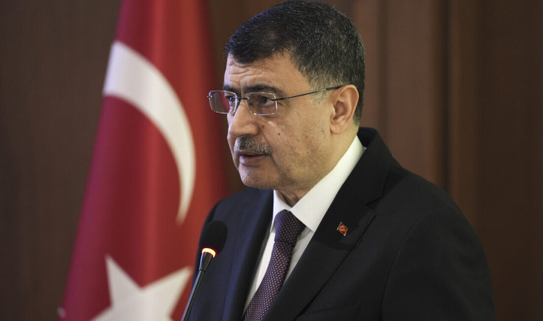 ANKARA (AA) – Ankara Valiliğince "Nezaket Haftası" kapanış etkinlikleri kapsamında,