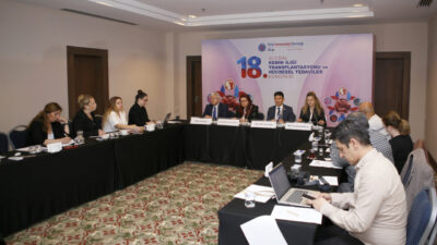 - Türk Hematoloji Derneği ve Kongre Başkanı Prof. Dr. Özgür