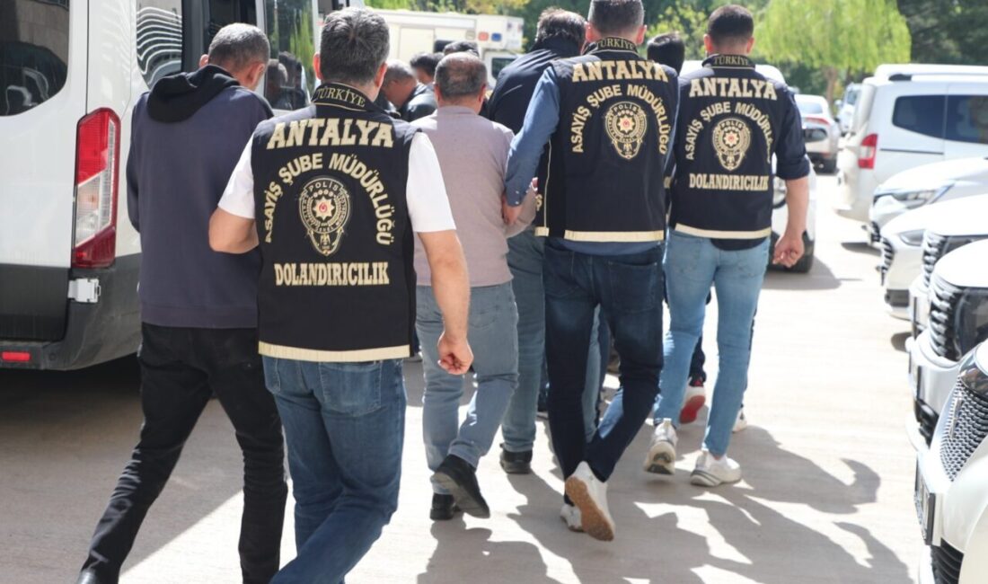 ANTALYA (AA) – Antalya'da sahte vekaletle gayrimenkul satışı yaptığı iddiasıyla