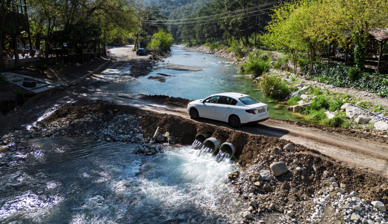 - Yazır Mahallesi Muhtarı Durmuş Karateke:
- "Bu sene aldığımız yoğun