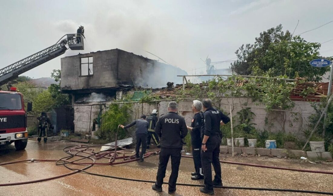 ANTALYA (AA) – Antalya'nın Kepez ilçesinde müstakil bir evde çıkan
