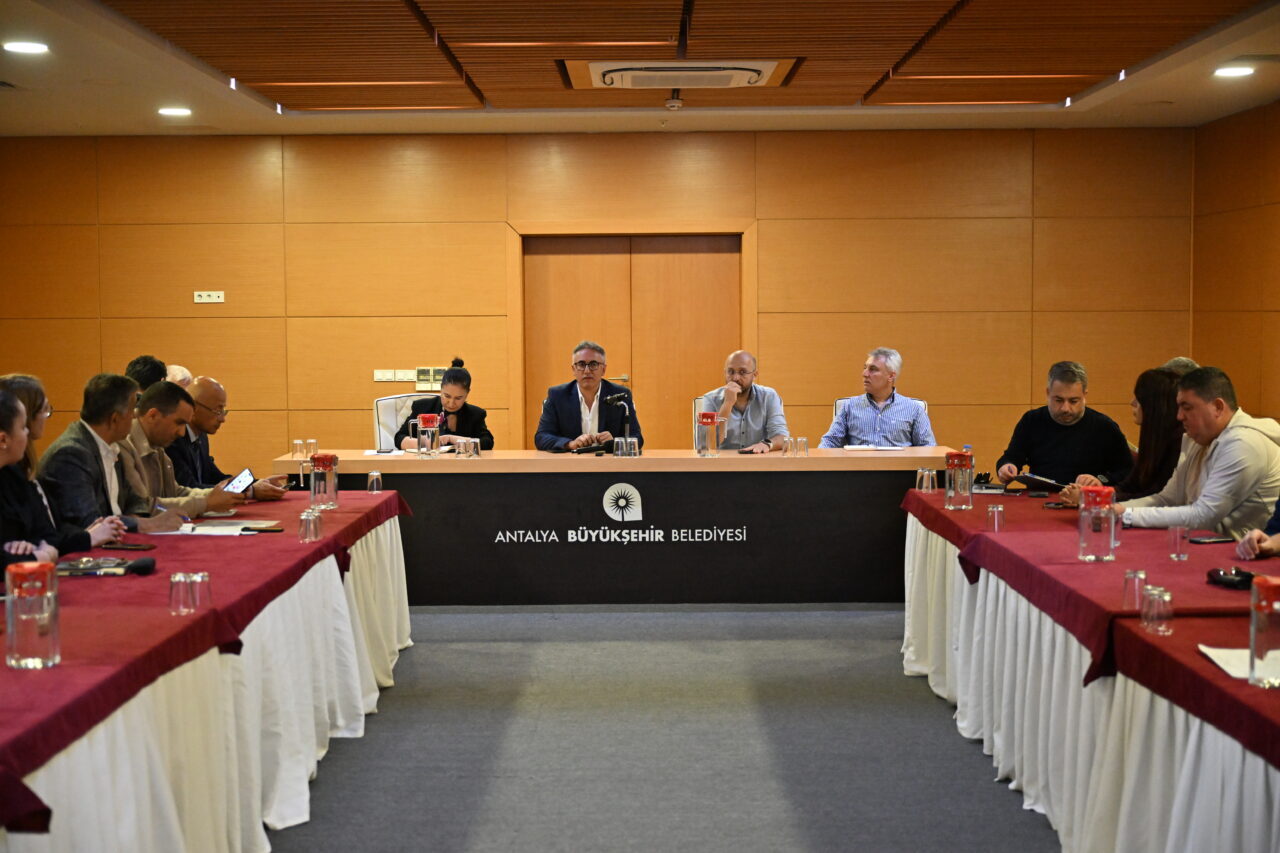 ANTALYA (AA) – Antalya Büyükşehir Belediyesinin deniz ekosistemini korumak ve