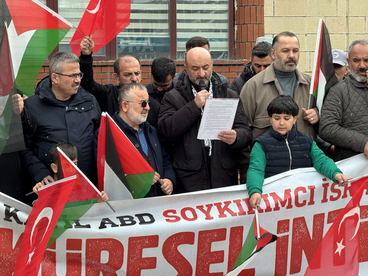 ARDAHAN (AA) – Ardahan'da, İsrail'in Filistinli esirler hakkında idamı öngören