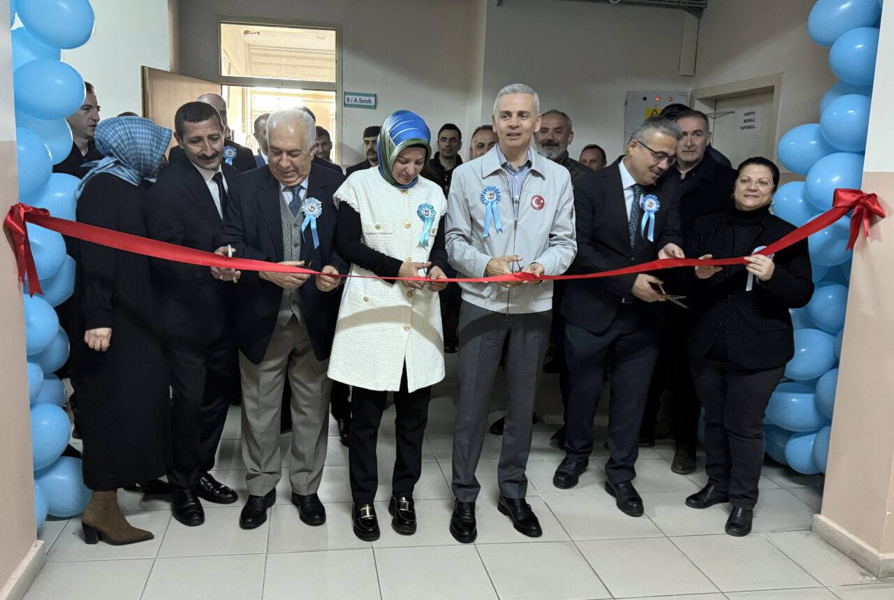 ARDAHAN (AA) – Ardahan'da otizmli bireylerin günlük yaşamda karşılaşabileceği duyusal