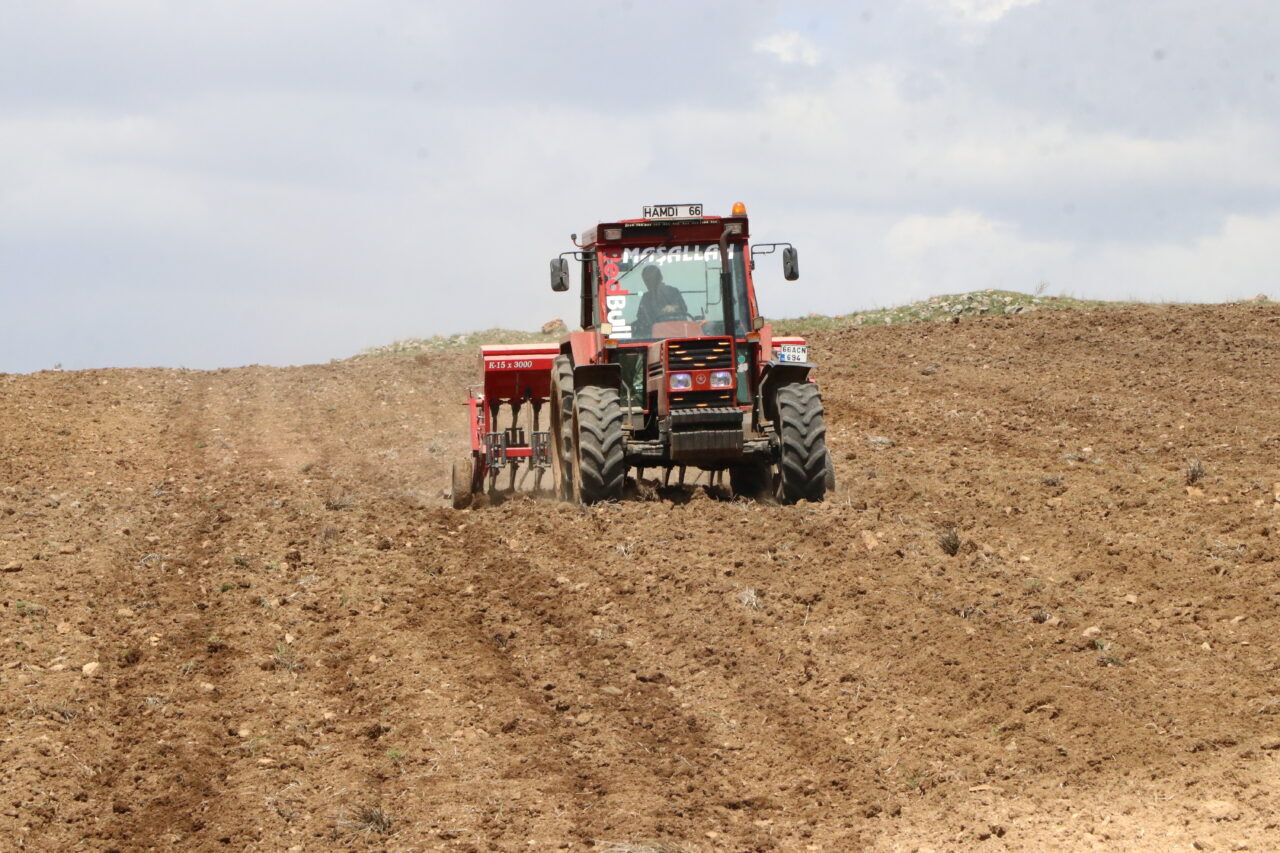 - Kuraklık nedeniyle geçen yıl verim kaybı yaşayan Yozgatlı çiftçiler,