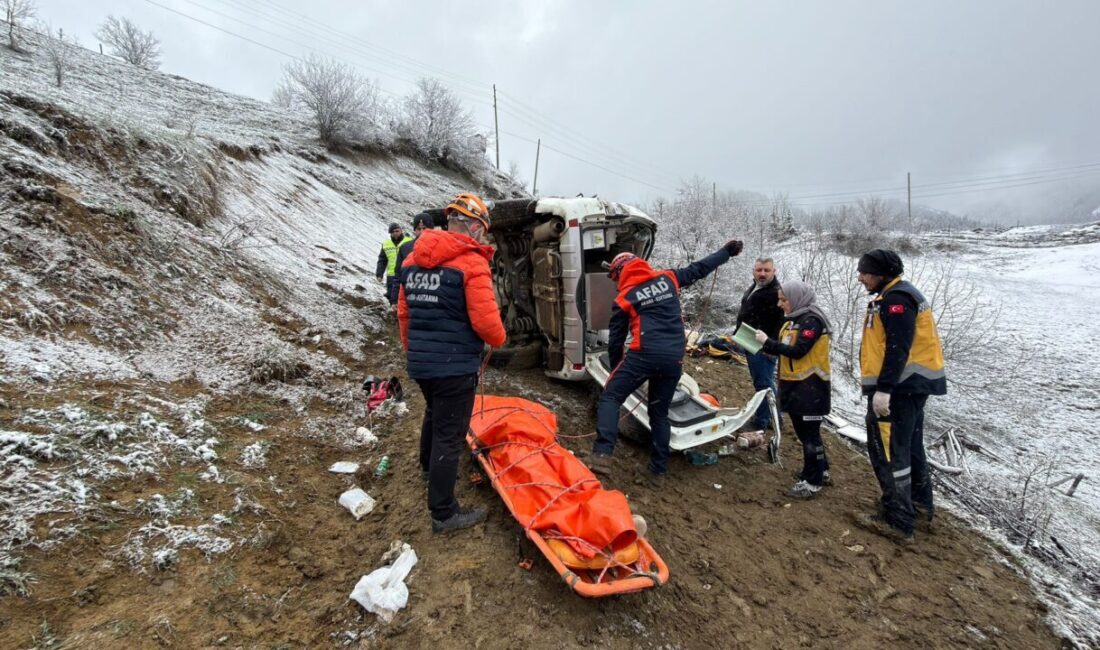 ARTVİN (AA) – Artvin'in Şavşat ilçesinde uçuruma devrilen ambulanstaki hasta