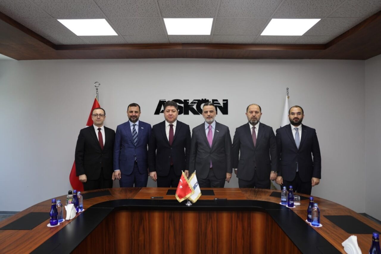 - ASKON Genel Başkanı Orhan Aydın:
- "Mesleki Yeterlilik Kurumu ile
