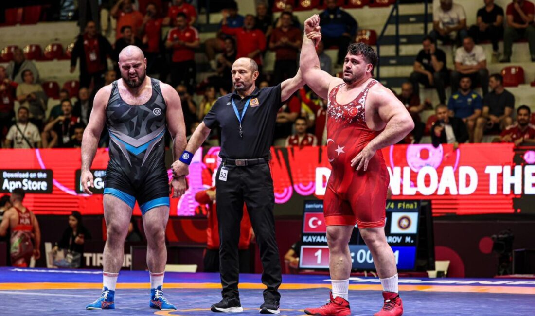 - Grekoromen stilde milli sporcular Rıza Kayaalp, Kerem Kamal ve