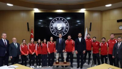 ANKARA (AA) – Enerji ve Tabii Kaynaklar Bakanı Alparslan Bayraktar,
