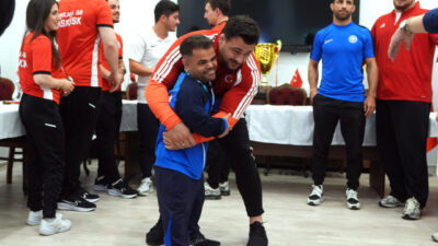 - ASKİ Spor Kulübü Genel Koordinatörü Abdullah Çakmar:
"Güreşte ve halterde