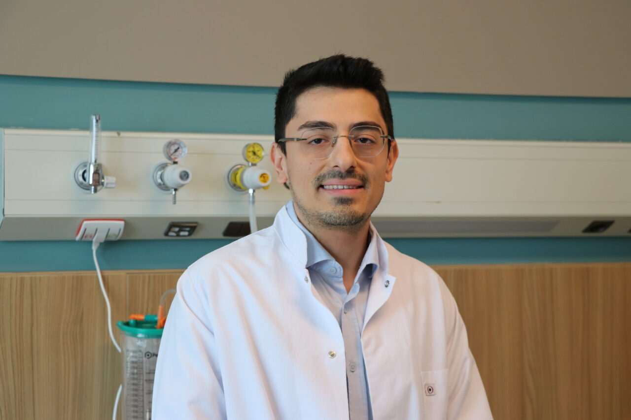 GAZİANTEP (AA) – Ayak başparmağında ileri derecede hareket kısıtlılığı bulunan