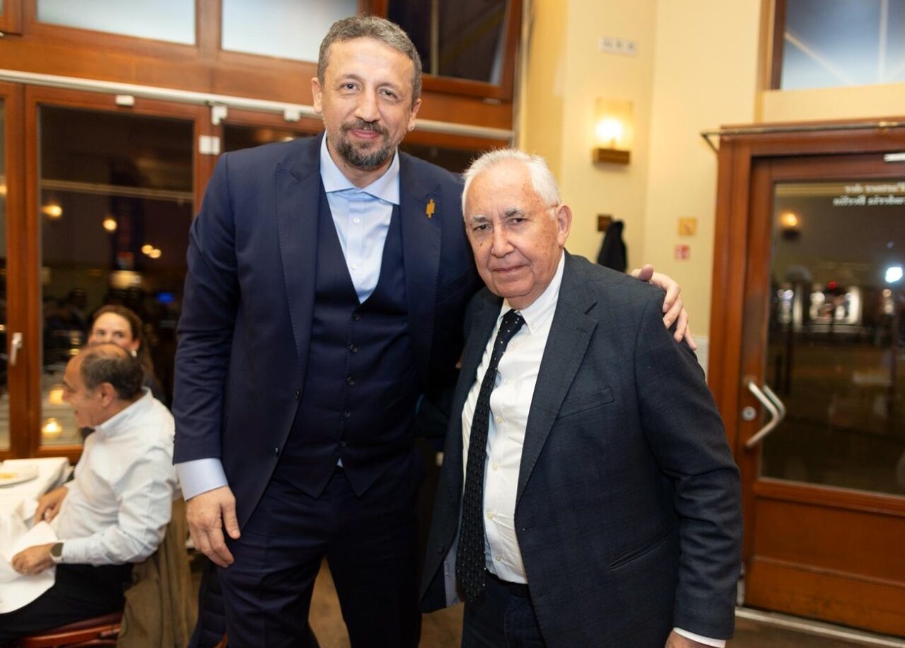 İSTANBUL (AA) – Türk basketbolunun efsane isimlerinden Aydın Örs, Türkiye