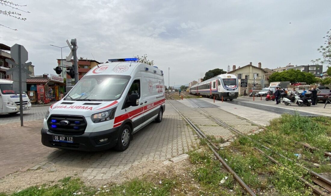 AYDIN (AA) – Aydın'ın Nazilli ilçesinde hemzemin geçitte bir kişinin