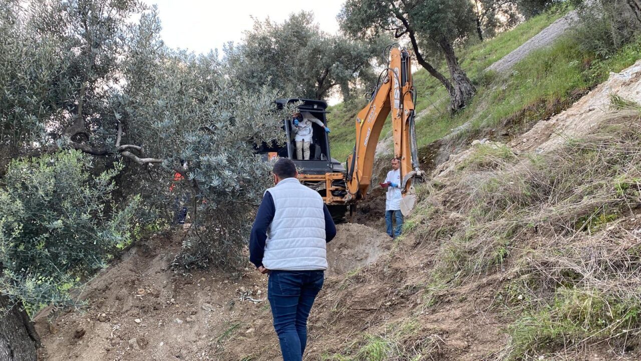 AYDIN (AA) – Aydın'ın Nazilli ilçesinde kaçak kazı sırasında meydana